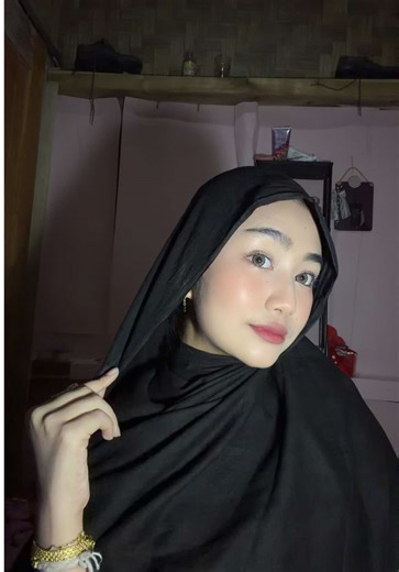 IZIN cuma iseng doang hehe🫷🏻🧕🏻