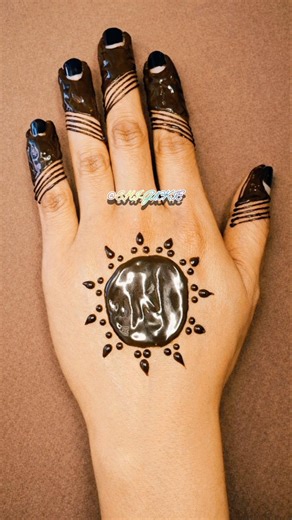 Easy Back Hand Mehndi Design for Beginners