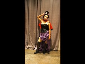 Full Halloween Victorian Vampire costume