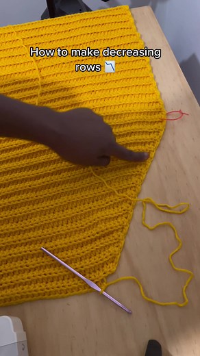 How to Make Decreasing Rows in Crochet