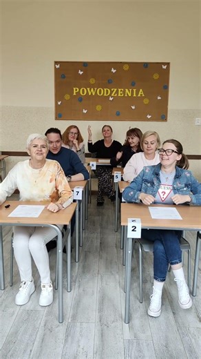 Egzamin ósmoklasisty (życzenia od belfrów)