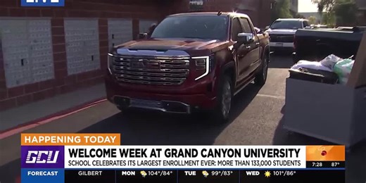 GCU celebrates largest enrollment ever on fall 2025 move-in day