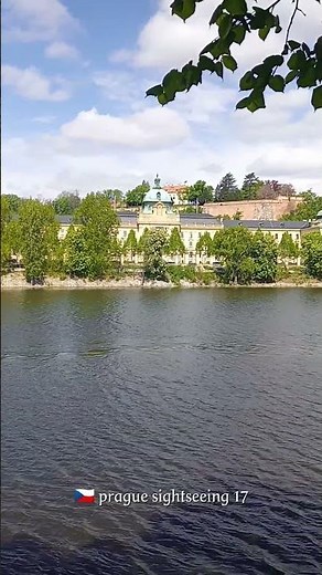 Discovering Prague #sightseeing #prague #praguecastle #pragueadventures #praha #charlesbridge