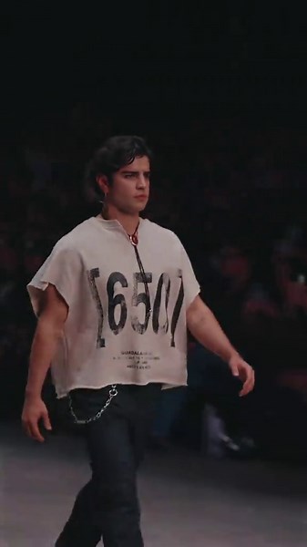 Aaron Mercury x Volvo Fashion Week México x Thoro 650 #fashionweek #aaronmercury @Fashion Week @fashionweekmx
