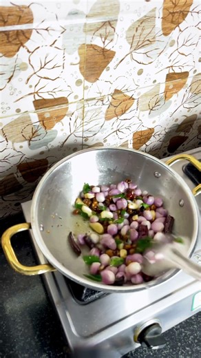 10-Min la Vatha Kuzhambu?? Try panlama😜 #food #cooking #subscribe