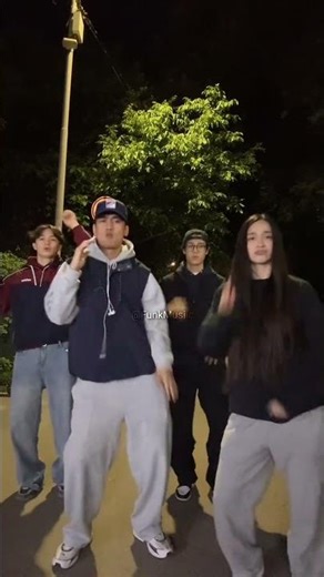 Ela Tá Farmando Aura | Viral TikTok dance! | #shorts #dance #viral #tiktok #trend