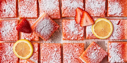 These Strawberry Lemonade Bars Are The First Dessert Gone At My Summer Parties