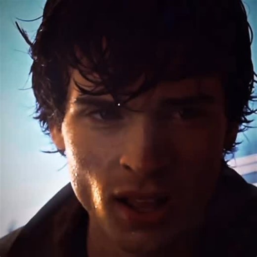 Vladdy on Instagram: "Smallville is an American television series that reimagines the origin story of Superman by focusing on Clark Kent’s life before he becomes the iconic hero, following his journey from a confused and conflicted teenager to a man who slowly accepts his destiny. Set primarily in the small town of Smallville, Kansas, the show begins after a meteor shower linked to Clark’s arrival from the destroyed planet Krypton, an event that not only brings him to Earth but also causes many 