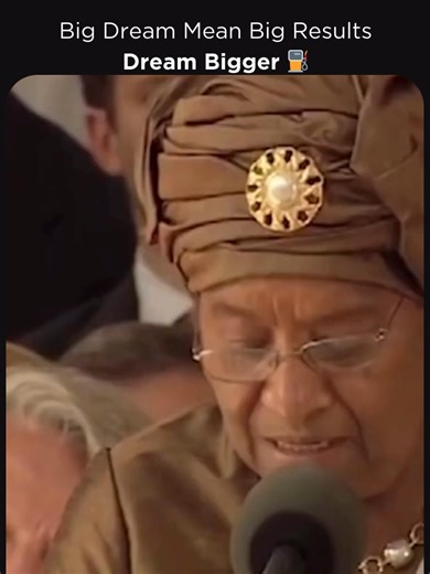 Dream big or limit what’s possible. 🧠🚀 Small dreams lead to small outcomes, but big visions stretch who you become along the way. Aim higher the growth is the reward. 💪 . 👉 Raise your standards. . 👉 Follow @selfgrowthlessons 👉 Follow @selfgrowthlessons 👉 Follow @selfgrowthlessons . #Growthdaily #Motivation #mindset #DreamBigger . dream big, big goals, growth mindset, success mindset, personal growth, ambition, vision, self improvement, mindset shift, goal setting, motivation, long term su