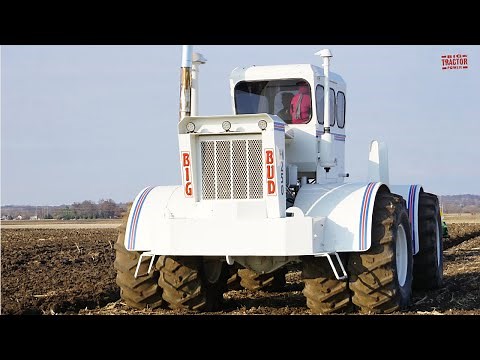 BIG BUD HN-250 Tractor Plowing