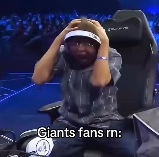 Sleeper on Instagram: "That was one of the worst chokes I’ve ever seen 😭"