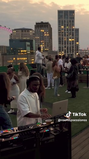 R&B Nights Above the City: Rooftop Party Experience