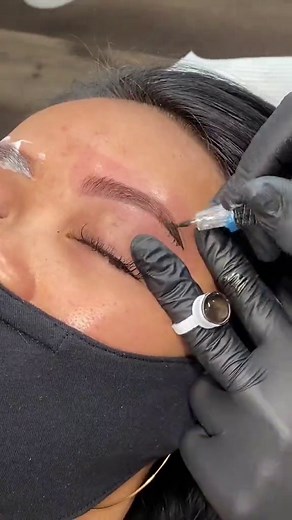 Creating Stunning Ombre Brows: A Step-by-Step Guide