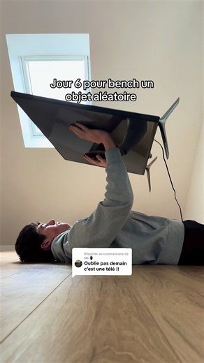 Réponse à @𝐌𝐋⌚️ pour aujourd’hui c’est une télé 😀. #bench #developpecouché #pourtoi #tv #tele