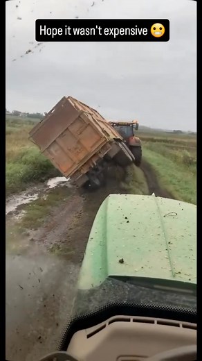 @agri_fails on Instagram: "Crunch! #mud #agriculture #farming #johndeere #tractorfails #agrifails farming tractor bogged agri funny fails driver accident combine driver error"