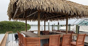 Siesta Key Tiki Bar Private Tour | Low Tide Tours