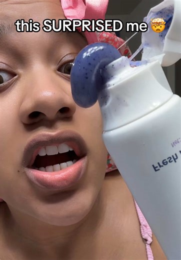 Purple Toothpaste That Turns Blue: A Whitening Review