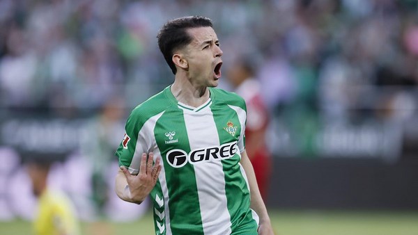 Así fue el primer gol del mexicano Álvaro Fidalgo con el Betis (Video) - El Diario NY