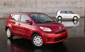 Scion’s new xB and xD