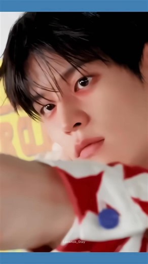 18K views · 2K reactions | SKZ X SKzoo Keyring mirco ☺️笠 #StrayKids #StrayKidsSeasonsGreetings #YouMakeStrayKidsStay | Sunantha Maau | Facebook