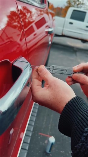 Picking a High Security Keyway on a Sierra