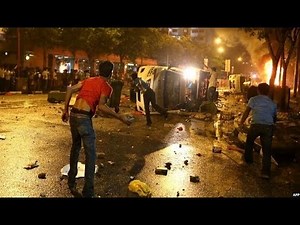 SINGAPORE BUS DEATH SPARKS A RIOT - BBC NEWS