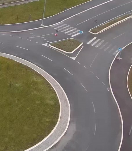 4.1K views · 19 reactions | Tear up that roundabout like a boss! Send it when you get it (LSD conversion kit) ✅️ #sendit #LSDConversion #DriftLife #bmwlove #e46330d | Racing Diffs | Facebook