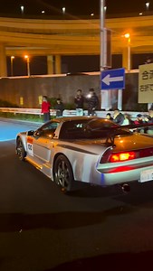2.9K views · 6.1K reactions | A great car created by Honda! The VTEC sound is a man's dream! Many JDM vehicles come to the Daikoku Parking Area! If you want, I'll show you around here. #honda #vtec #nsx | 滝澤将弘 | Facebook