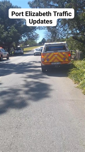 ❗️❗️Accident Alert❗️❗️ Samantha Way Framesby - Vehicle left the road and went down embankment - Emergency services on scene ☎️ 082 773 9761 (29-10-2025) | Port Elizabeth Traffic Updates