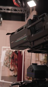 🎬 Backstage vibes con Ilaria da QVC ✨​ Tanta emozione, un pizzico di adrenalina e soprattutto tanta voglia di condividere questa nuova avventura!​ Stay tuned… il meglio deve ancora arrivare!​ #FiorellaRubino #QVC | Fiorella Rubino