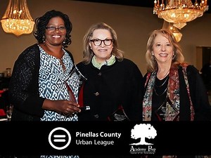 Premier Eye Care CEO Lorna Taylor Given Leadership Award