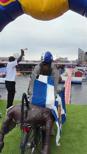 The woman just crazy 😱