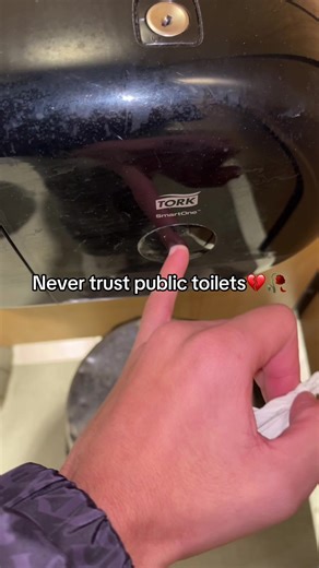The Risks of Public Toilets: What You Should Know