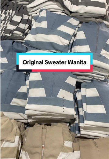 Original Women’s Sweater: Join Our Live Event Now!