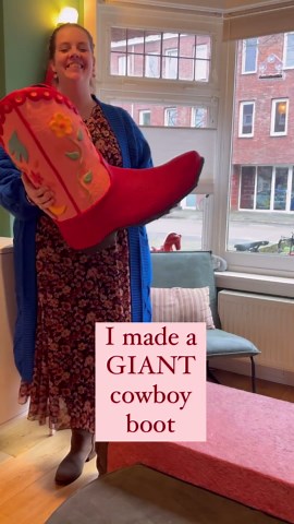 Wies van der Velde on Instagram: "A giant paper mache cowboy boot as a plant pot! I have a wall outlet I didn’t like, let’s cover it with a plant. Than I want the plant in a nice pot. Than the pot has to be hand made and then the pot becomes a two week cowboy boot project. This is how all of my projects go. They just escalate… and most of them escalate from step 1. You won’t hear me complaining though, because there is nothing that I Iove to do more than DIY projects all day, every day. But I wo