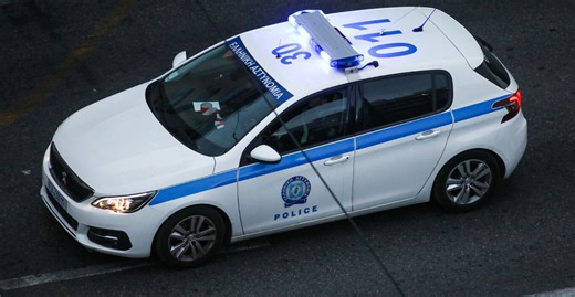 Ποινική δίωξη στον 17χρονο που σκότωσε τον πατέρα του στη Λέρο | AlphaNews