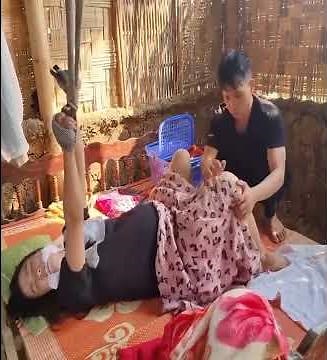 No Hospital, No Help — A Pregnant Mother Delivers Her Baby Girl in the Wild 🌲