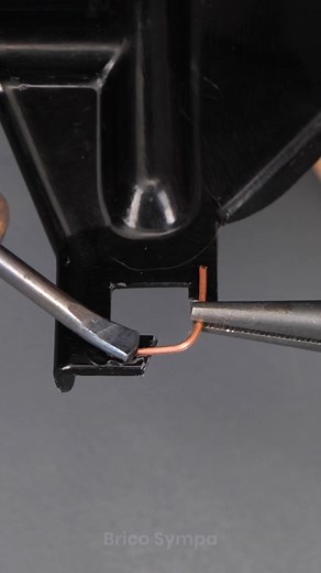 750K views · 230 reactions | Comment réparer les plastiques ? | Brico Monsieur | Facebook