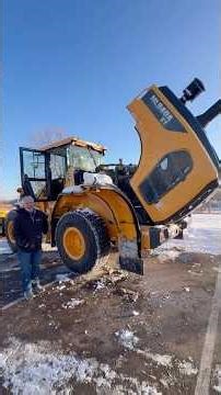 A loader with Gull wing doors. #loader #heavyequipment #construction #shorts