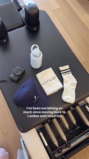 Fitness for your face hits the UK! 🇬🇧 We teamed up with @nobupilatesofficial with the NuFace community for an energizing Pilates session, masterclass on achieving the ultimate NuFace sculpt, and lunch to catch up with our friends from over the pond. Cc: @theaussierapunzel