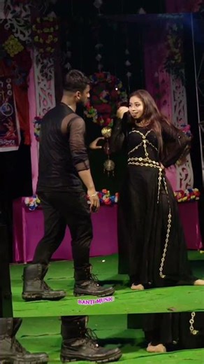 Pandey ji ka beta hoon_#dance #trending #viral #stageshow #bhojpuri #hindisong #shorts #xml #love