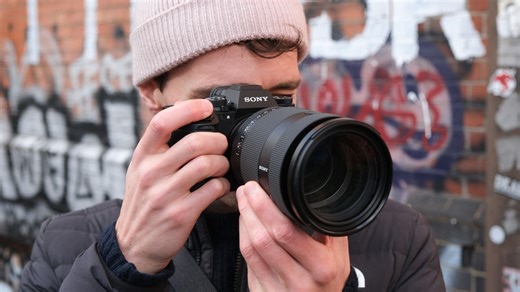 These Sony Alpha flagship cameras get massive firmware updates: support for Real-time Recognition AF , Write Digital Signature, and more