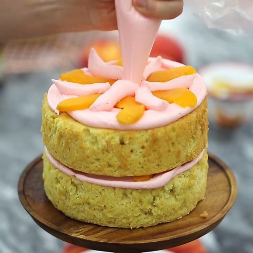 How to Make Peach Cake