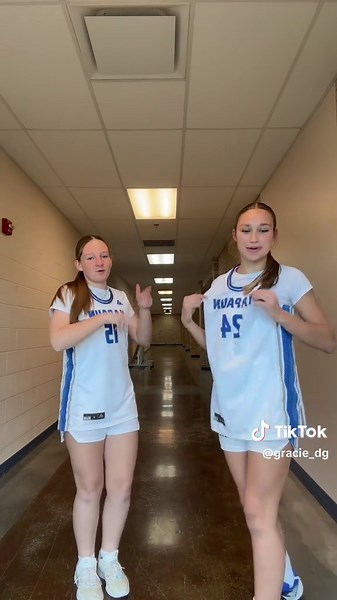 last home game with my fav 😔🥀 @mccoyphister | Partner Game