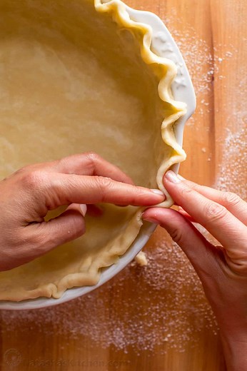 The EASIEST Homemade Pie Crust Recipe: https://natashaskitchen.com/easy-pie-crust-recipe/ | NatashasKitchen.com