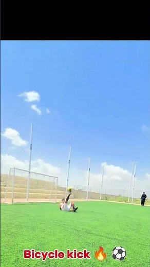 Master the Messi Bicycle Kick: Unstoppable Skill 🔥⚽️