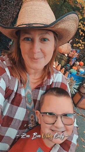 Come to the @indianapoliszoo with us for zoo boo 👻. #fall #halloween #zooboo | Laura Hatfield