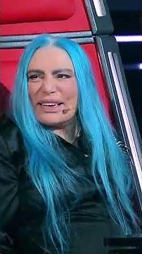 Maria sings “La luna bussò” by Loredana Bertè | #thevoicesenior Blind Auditions