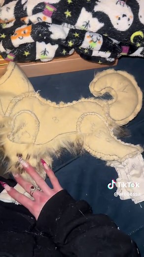 Create Your Own Essa Plushie: A Step-by-Step Guide