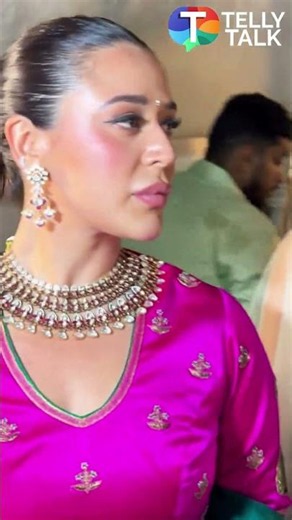 Krishna Shroff का Glamorous Look at Mr Faisu’s Reception